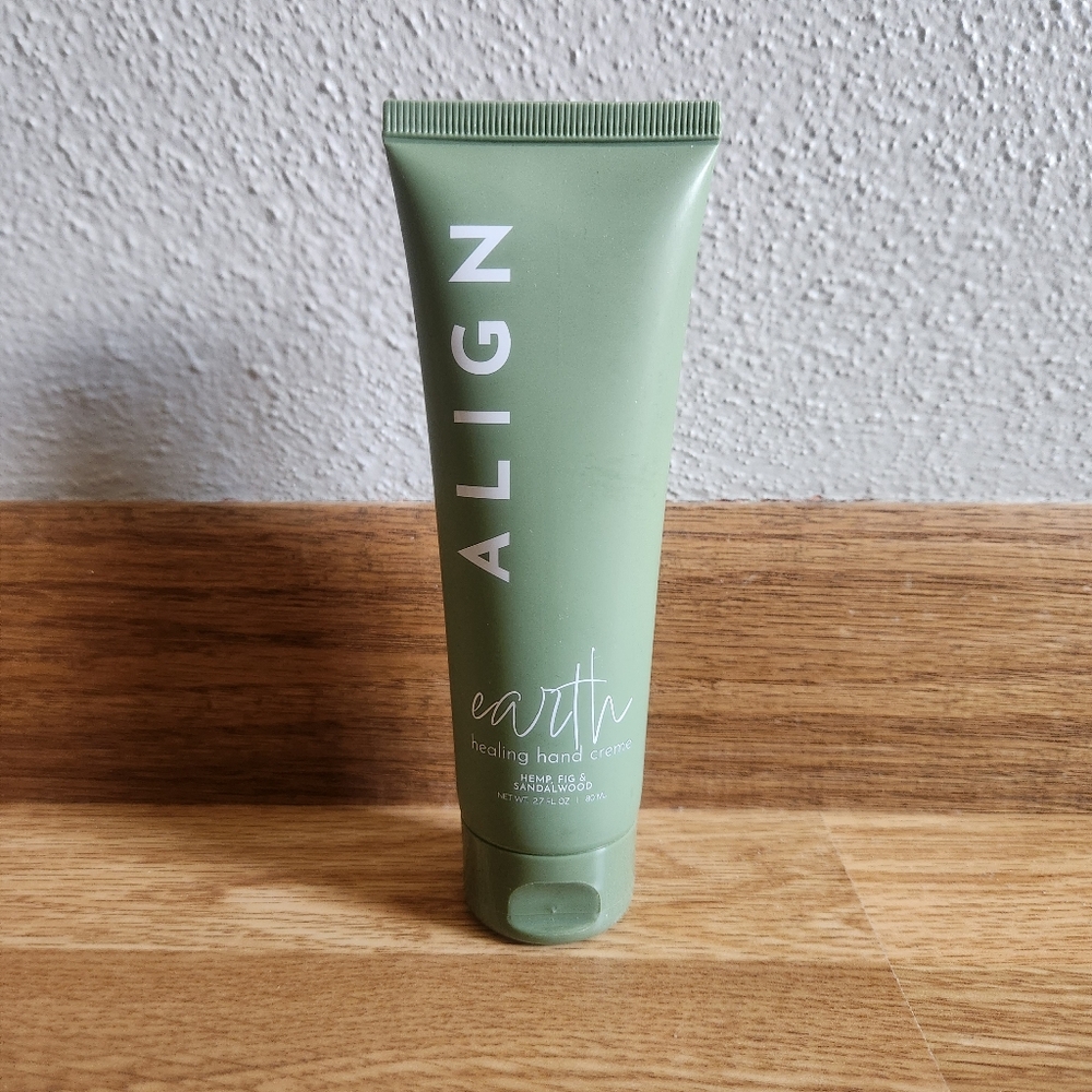 NWT Align Earth Healing Hand Cream